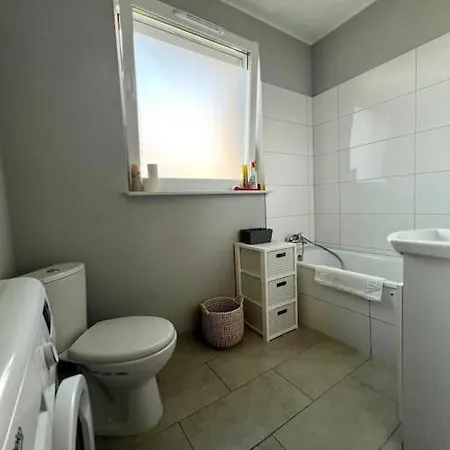 Piano Apartment *