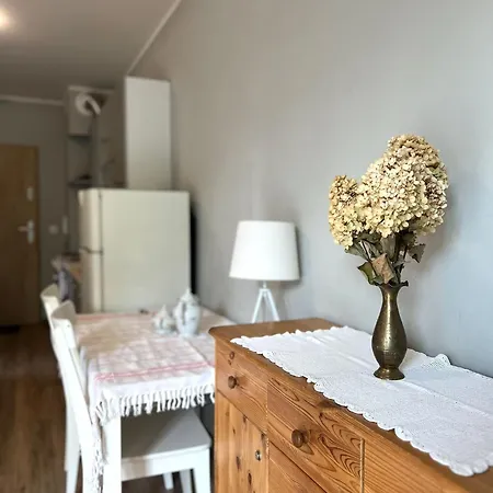 Piano Apartment *